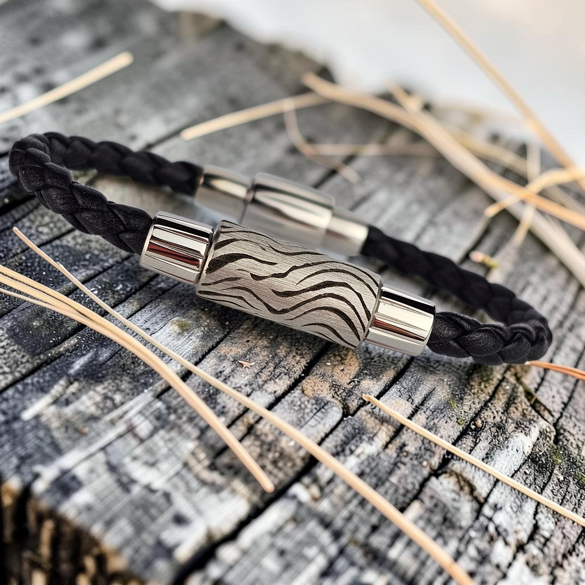 Nouveau đ
COFFRET TIGRE â Collection Sauvage